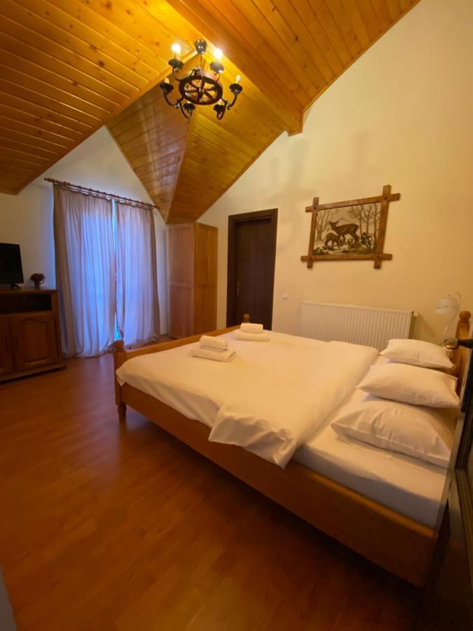 Hasienda Rîşnov Exterior foto